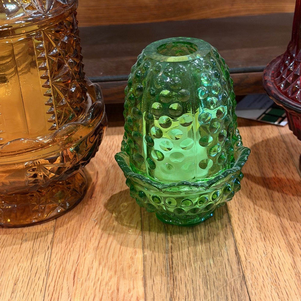 Vintage Fenton Green Hobnail Fairy Light